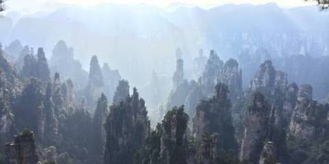 武漢出發(fā)，湘西秘境之旅 鳳凰古城與張家界五日精致小團(tuán)游